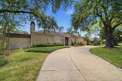 10103 Briar Forest Drive, Houston, TX 77042 - Photo 38