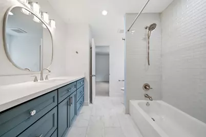 10103 Briar Forest Drive, Houston, TX 77042 - Photo 32