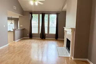 4919 Lochman Ln, Pearland, TX 77584 - Photo 4
