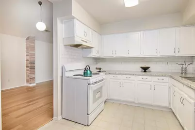 4930 Shadowdale Drive, Houston, TX 77041 - Photo 8