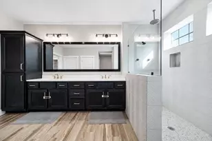 3102 Somerset Levens Ln, Houston, TX 77055 - Photo 16