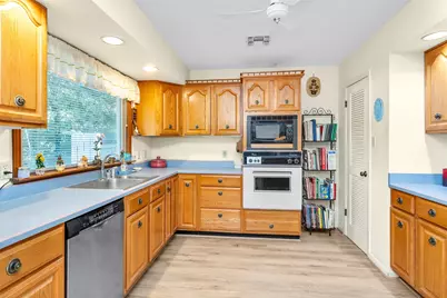 6 Winged Foot Drive, Conroe, TX 77304 - Photo 26