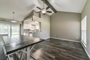 7903 Parkglen Dr, Houston, TX 77049 - Photo 6