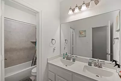 710 Suncatcher Circle, Richmond, TX 77406 - Photo 14