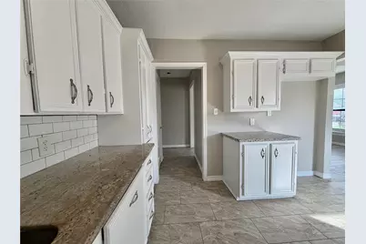 1214 W 5th Street, Freeport, TX 77541 - Photo 14