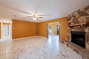 2402 21st Ave N, Texas City, TX 77590 - Photo 10