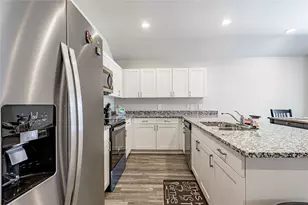 410 Del Monte Dr, Huntsville, TX 77320 - Photo 10