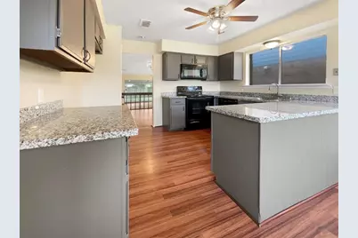 10619 Chapel Hill Drive, Houston, TX 77099 - Photo 10
