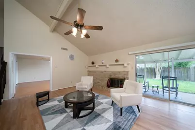 10619 Chapel Hill Drive, Houston, TX 77099 - Photo 4