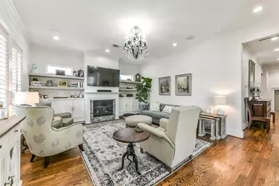 1202 Walton Street, Houston, TX 77009 - Photo 10