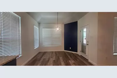 8506 Rialto Canal Loop, Houston, TX 77044 - Photo 10