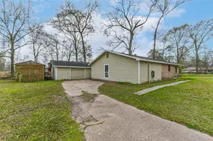 26790 Burning Tree, New Caney, TX 77357 - Photo 2