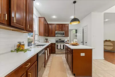 1726 Summergate Drive, Conroe, TX 77304 - Photo 10