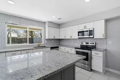12811 Club Lane, Houston, TX 77099 - Photo 8