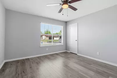 12811 Club Lane, Houston, TX 77099 - Photo 20