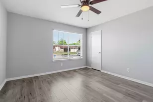 12811 Club Ln, Houston, TX 77099 - Photo 20