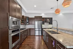 4608 Nett St, Houston, TX 77007 - Photo 18