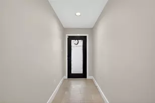 4608 Nett St, Houston, TX 77007 - Photo 10