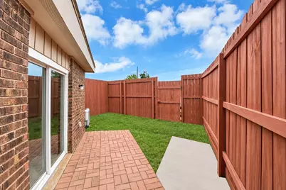 1014 Graham Drive #B4, Tomball, TX 77375 - Photo 30