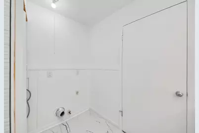 1014 Graham Drive #B4, Tomball, TX 77375 - Photo 20