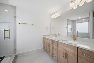 2606 Nantucket Dr, Houston, TX 77057 - Photo 18