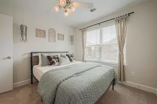 3733 Main Poplar Dr, Houston, TX 77025 - Photo 28
