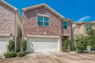 3733 Main Poplar Dr, Houston, TX 77025 - Photo 2