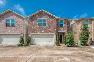 3733 Main Poplar Dr, Houston, TX 77025 - Photo 36
