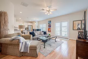 3733 Main Poplar Dr, Houston, TX 77025 - Photo 1