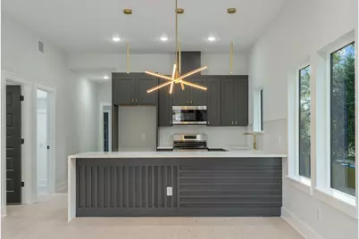 1216 Johnston Street #A/B, Houston, TX 77022 - Photo 6