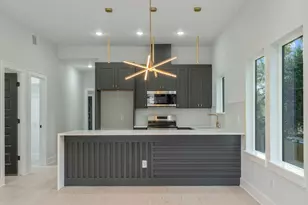 1216 Johnston St, Houston, TX 77022 - Photo 6