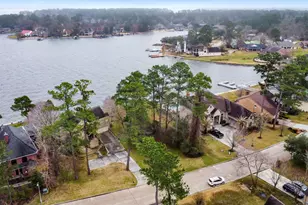 11823 Thoreau Dr, Montgomery, TX 77356 - Photo 18