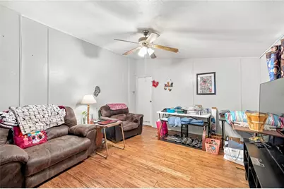 410 Nelson Avenue, Victoria, TX 77901 - Photo 4