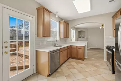 11511 Mill Bridge Court, Sugar Land, TX 77498 - Photo 10