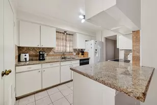 3834 Willow Springs Ln, Houston, TX 77080 - Photo 20