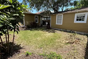 209 Walton St, Houston, TX 77009 - Photo 24