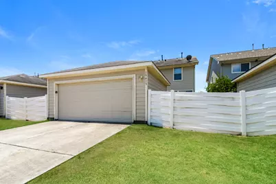 19419 Green Chase Lane, Houston, TX 77073 - Photo 18