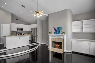 9705 Linkmeadow Ln, Houston, TX 77025 - Photo 2