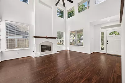 22 Winter Wheat Place, The Woodlands, TX 77381 - Photo 8