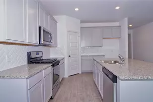 5735 Aurora Grns Ln, Katy, TX 77493 - Photo 6