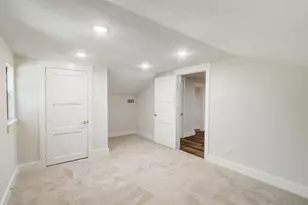 707 N Main St, Dayton, TX 77535 - Photo 36