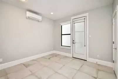 1258 N Post Oak Road #B, Houston, TX 77055 - Photo 16