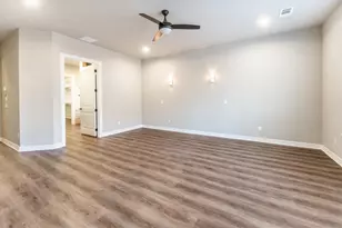 2172 Greentree Dr, Huntsville, TX 77340 - Photo 28