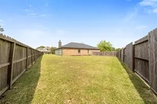 8303 Rocky River St, Baytown, TX 77523 - Photo 26