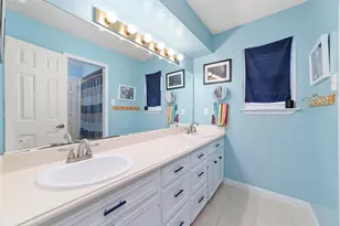 12511 Meadow Lake Dr, Houston, TX 77077 - Photo 24