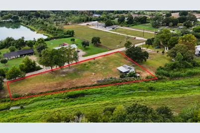 727 E Jasmine Street, Fresno, TX 77545 - Photo 1