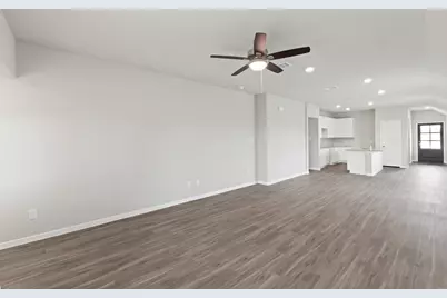 15602 Coneflower Hills Drive, Houston, TX 77090 - Photo 10