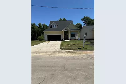 112 Harvey Boulevard, Baytown, TX 77520 - Photo 2