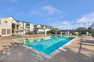 2822 S Bartell Dr, Houston, TX 77054 - Photo 2