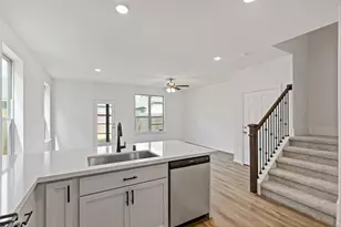 2210 Villa Clara Dr, Friendswood, TX 77546 - Photo 18